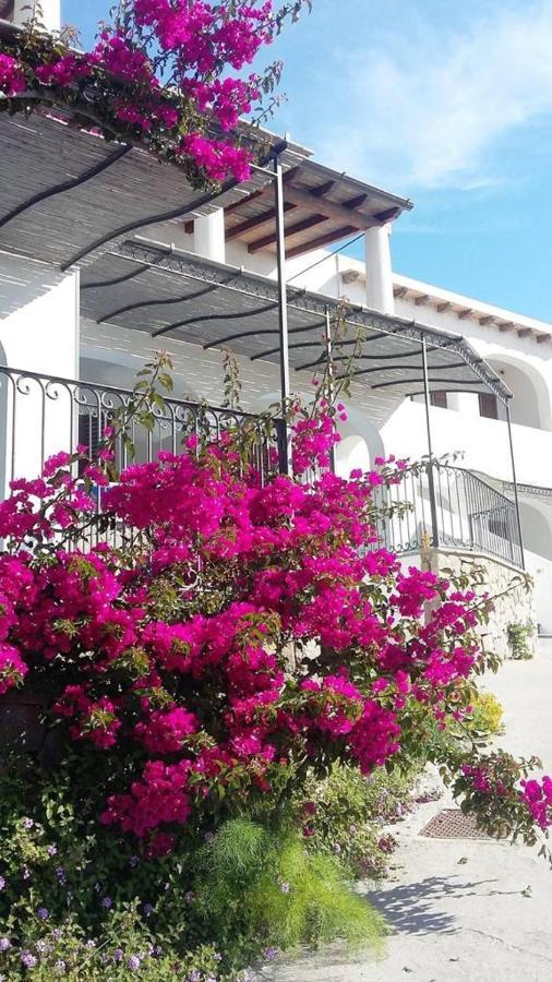 Oltremare Residence Hotel Lipari  Exteriör bild