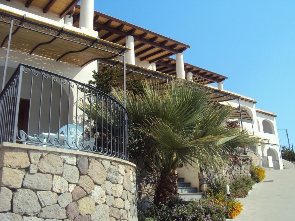 Oltremare Residence Hotel Lipari  Exteriör bild